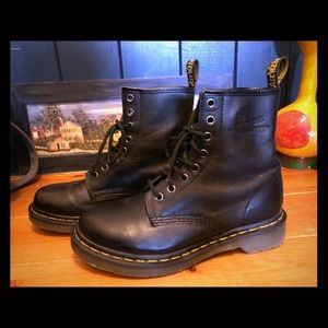 Hardly used DR Martens!